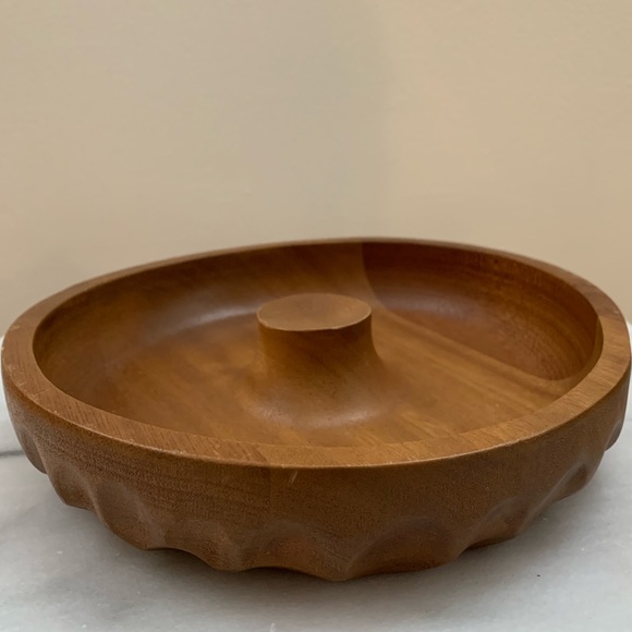 Hand carved wood bowl - Picture 2 of 5